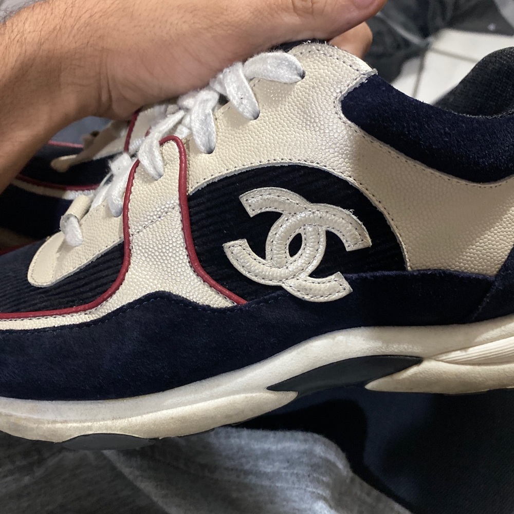 Chanel Navy Blue low top trainers - Picture 3 of 3